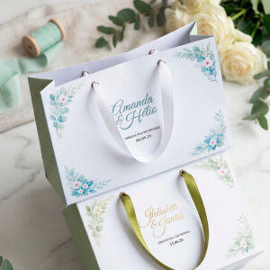 Caixa personalizada para lembrancinhas de casamento/aniversário